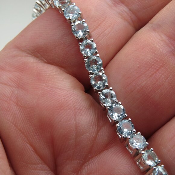 9 CARAT Aquamarine Sterling Silver Bracelet Hand Crafted 7" - Picture 2 of 5